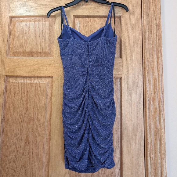 B. Darlin Spaghetti Strap Sweetheart Buster Bodycon Dress - Picture 7 of 14